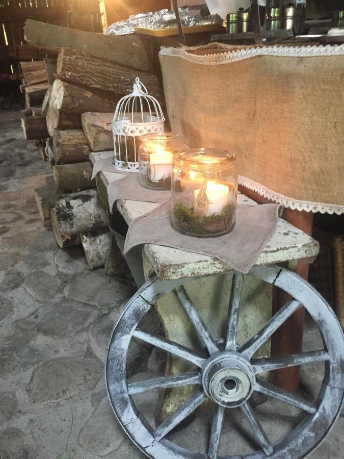 Mala Wenecja - Pokoje Goscinne Nowe Worowo Exterior foto